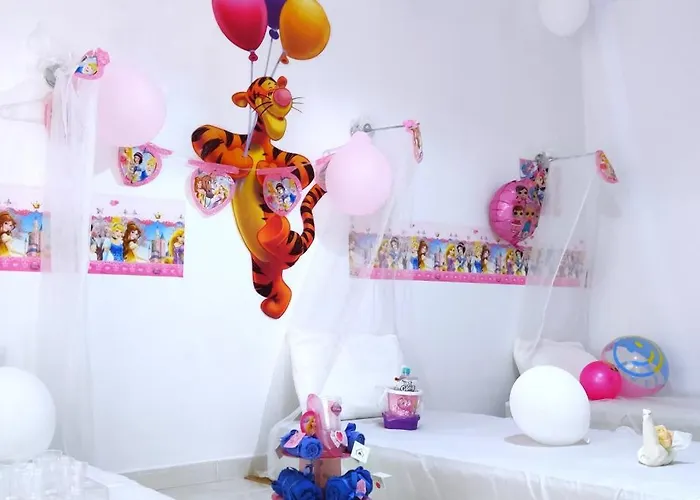 Проживание в семье Disney's Slumber Party Тирана